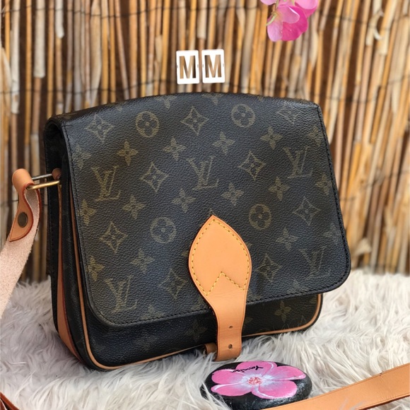 Louis Vuitton Handbags - ✅✅Louis Vuitton size MM crossbody